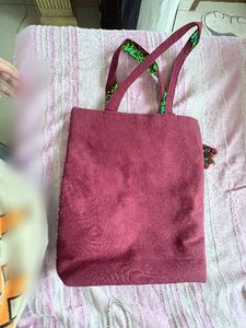 Stylish Maroon Handbag