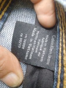 Calvin Klein Women's Blue Distressed Jeans