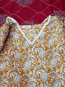 Short Beautiful Sageri Print Kurta