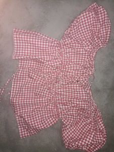 Chic Red Gingham Ruched Crop Top