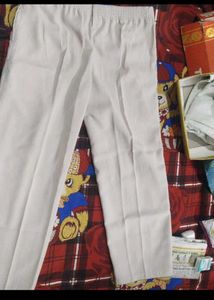 Elegant White Blazer with Embellishments