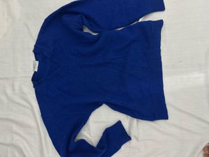 Stylish Blue V-Neck Sweater