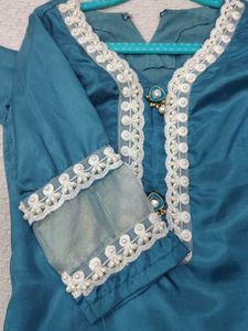 Teal Kurta Set with Lace Trim