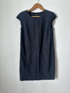Classic Black Cap Sleeve Sheath Dress
