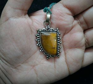 Beautiful Tiger's Eye Pendant