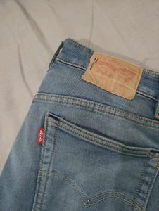 Levi's Light Wash Denim Jeans
