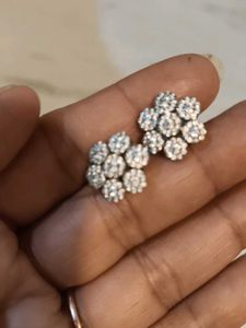 Sparkling Flower Stud diamond Earrings