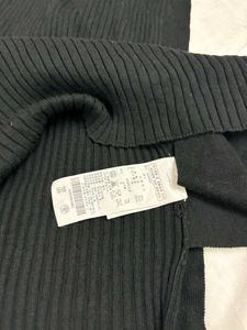 Sleeveless Knit Top