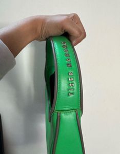 Tiger Marron Green Shoulder Bag