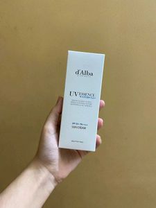 d'Alba UV Essence Sun Cream SPF 50+