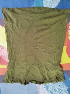M-L Size Olive Green V-Neck T-shirt
