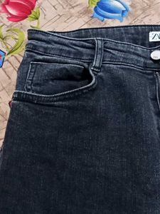 Zara - Dark Wash Flare Jeans