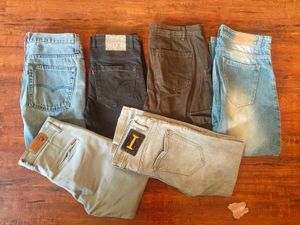 Assorted Men's Jeans &amp; Pants Bundle of 6