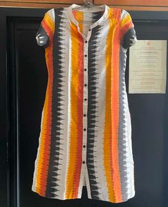 🌼 Beautiful Multicolour Printed Straight Kurti 🌼