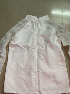 Korean Pearl Sleeve Top 🤍