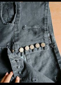 Black High-Waisted Skinny Jeans