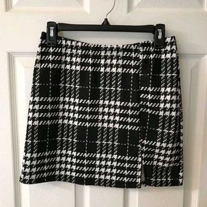 Plaid Mini Skirt with Slit