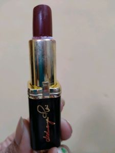 Revlon Lipstick With Hair Accessories