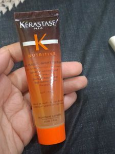Comb+Kerastase Nutritive Magic Night Serum