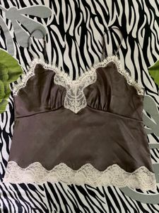Elegant Lace Trim Camisole Top
