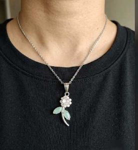 Elegant Pearl &amp; Crystal Jewelry Set