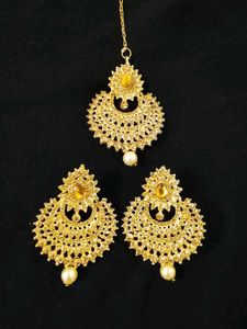 Gold Maang Tikka and Earrings Set
