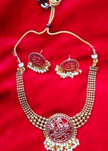 Women Necklace Set