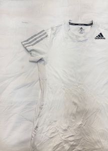 adidas M size women's sports t-shirt