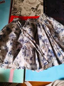 Girls 2 Piece Printed Top &amp; Skirt Set | Stylish Pa