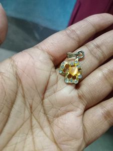 Cute Flower Pendant