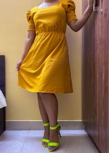 Stylish Yellow Puff Sleeve Dress