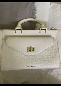 Chic White Steve Madden Handbag