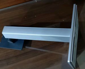 HP M-24 WEBCAM Monitor