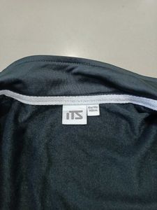 iTS Track Jacket Size Xs &amp; S. Follr All Season