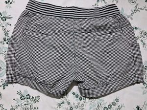 Cute Gingham Shorts