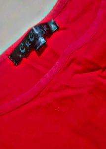 Chic 🍒  red Heels 👠 and Bell Sleeve Mini Dress