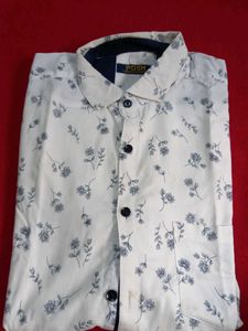 Stylish Floral Print Shirt twice used
