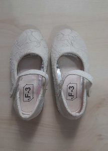 White Lace Mary Jane Shoes