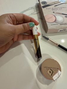 Anastasia Beverly Hills ⭐️Brow freeze⭐️ Set