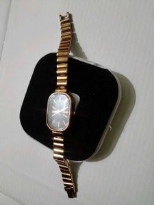 Elegant Rose Gold Tone Ladies Watch