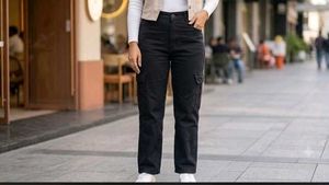 Classic Black Cargo Pants
