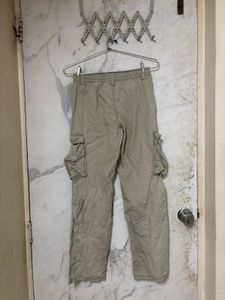 H&amp;M Cargo Pants - Khaki Green