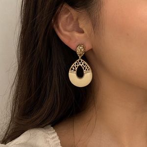 Elegant Teardrop Dangle Earrings
