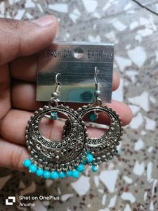Earings