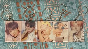 K-Pop BTS Photocards Keychain Set