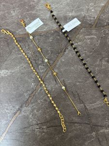 Elegant Gold &amp; Black Heart Bracelets
