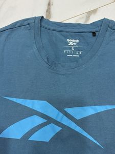 Reebok Men's Graphic T-Shirt