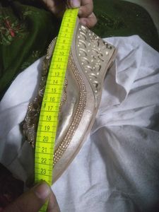 New Heel 👠👠👠👠👠👠 Sandals Once A Used So Grab