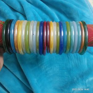 2 dozen glossy beautiful clr combination glass bangles