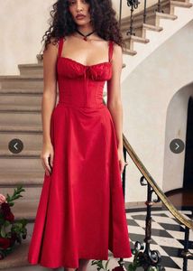 Elegant Red Midi Dress